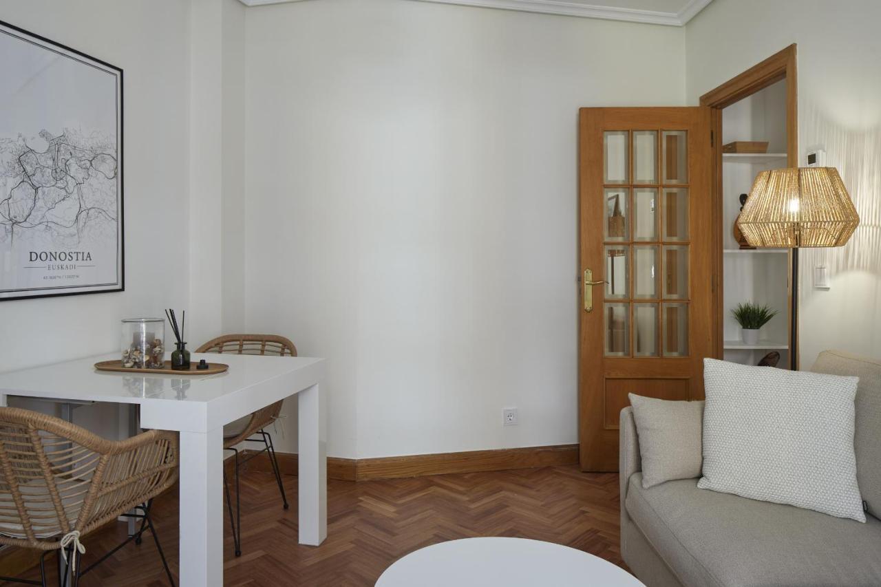 Always Easy I Cristina Enea Appartement San Sebastian Buitenkant foto